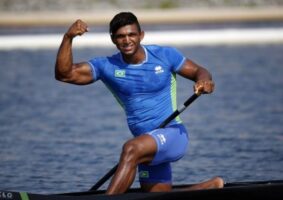 Isaquias Queiroz atleta busca qualidade de vida em Lagoa Santa