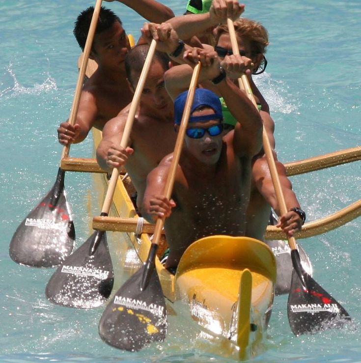 Canoa havaiana benefícios físicos e mentais