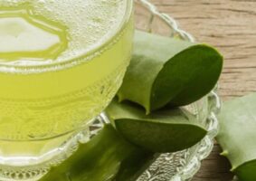 Suco de babosa para desintoxicação e digestão
