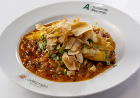 Vitória conquista destaque nacional com restaurante eleito o melhor a quilo do Brasil